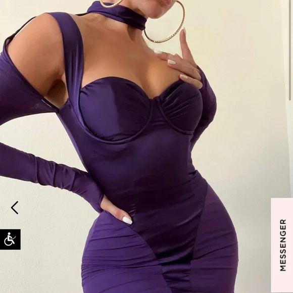 Dress Length: Approx 120cm
Materials: Light Silky Satin - Picture 2 of 10